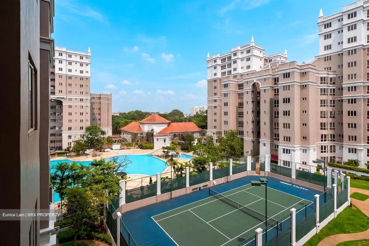Castle Green (D26), Condominium #624997011